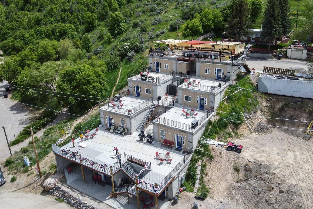 Lovely Lava Hot Springs Studio, Walk To Pools Bagian luar foto